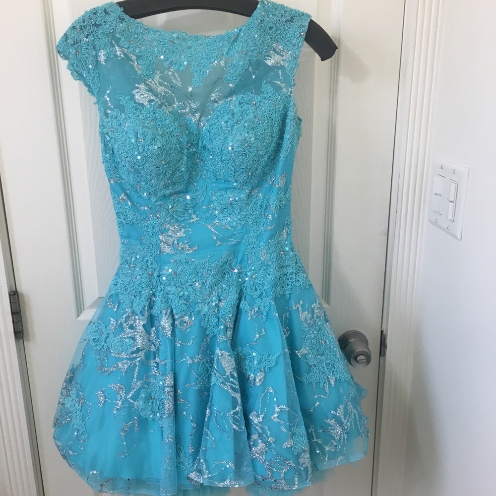 Short prom dress